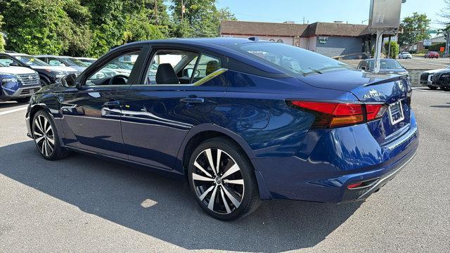 Photo of 2021 Deep Blue Pearl Nissan Altima