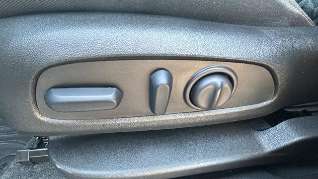 Photo of 2022 Silver Ice Metallic Chevrolet Equinox