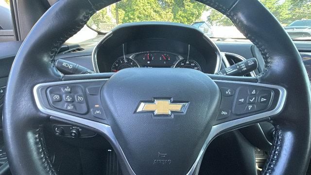 Photo of 2022 Silver Ice Metallic Chevrolet Equinox