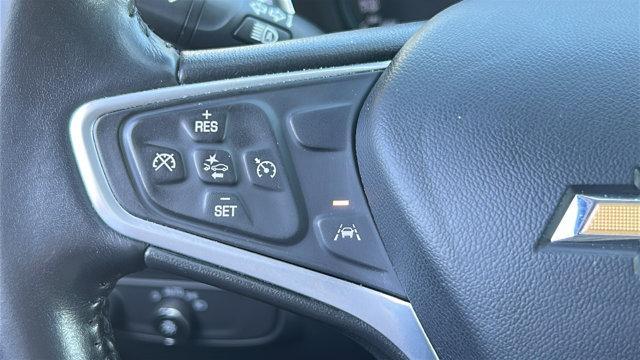 Photo of 2022 Silver Ice Metallic Chevrolet Equinox