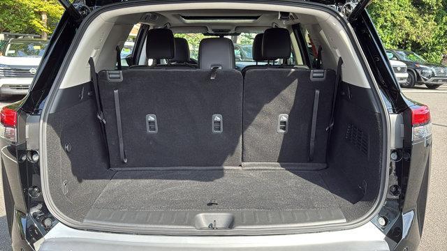 Photo of 2025 Black Nissan Pathfinder