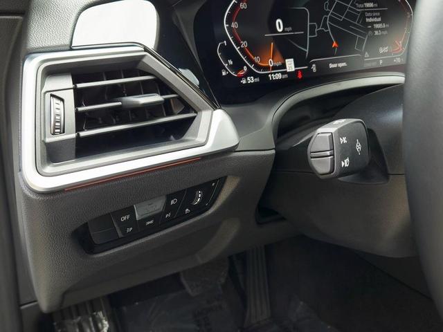 Photo of 2023 Mineral White Metallic BMW 430