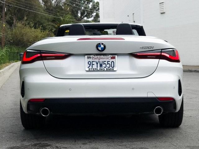 Photo of 2023 Mineral White Metallic BMW 430