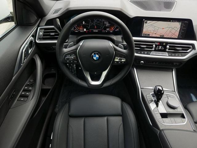 Photo of 2023 Mineral White Metallic BMW 430