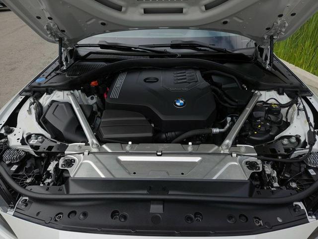 Photo of 2023 Mineral White Metallic BMW 430