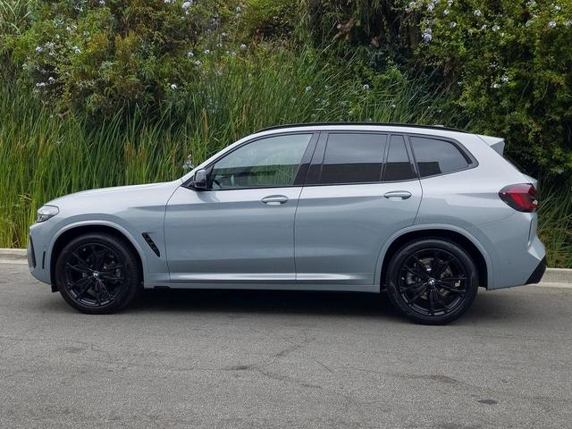 Photo of 2023 Brooklyn Gray Metallic BMW X3