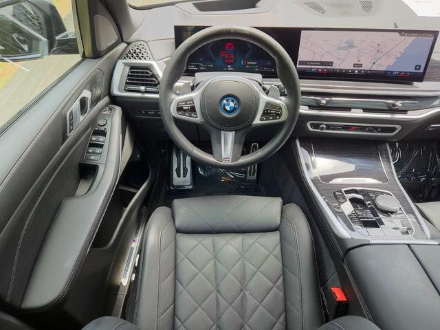 Photo of 2024 Black Sapphire Metallic BMW X5 PHEV