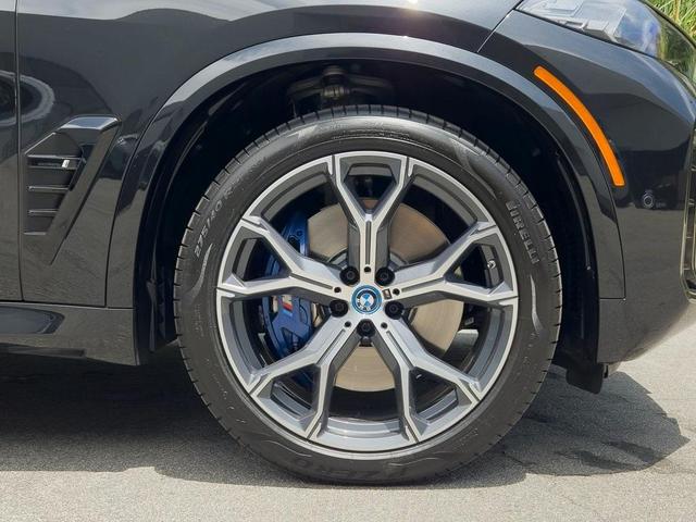 Photo of 2024 Black Sapphire Metallic BMW X5 PHEV