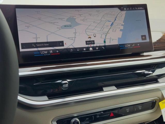 Photo of 2026 Black Sapphire Metallic BMW X7
