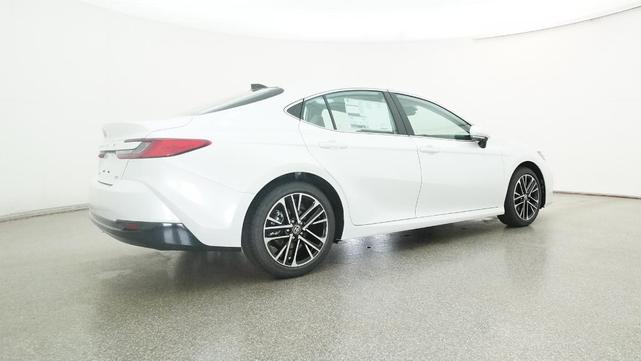 Photo of 2026 Wind Chill Pearl Toyota Camry