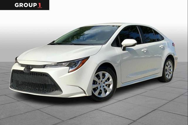Photo of 2022 Wind Chill Pearl Toyota Corolla