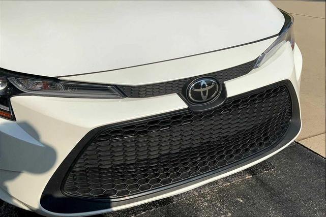 Photo of 2022 Wind Chill Pearl Toyota Corolla
