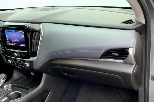 Photo of 2021 Satin Steel Metallic Chevrolet Traverse