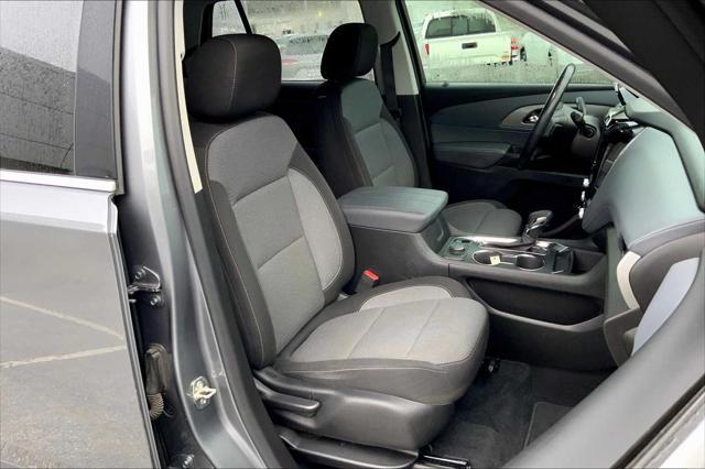 Photo of 2021 Satin Steel Metallic Chevrolet Traverse