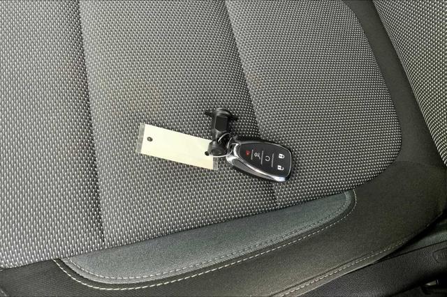 Photo of 2021 Satin Steel Metallic Chevrolet Traverse