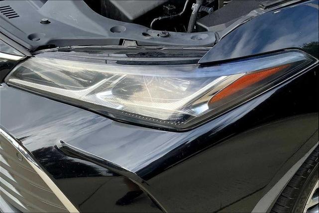 Photo of 2020 Midnight Black Metallic Toyota Avalon