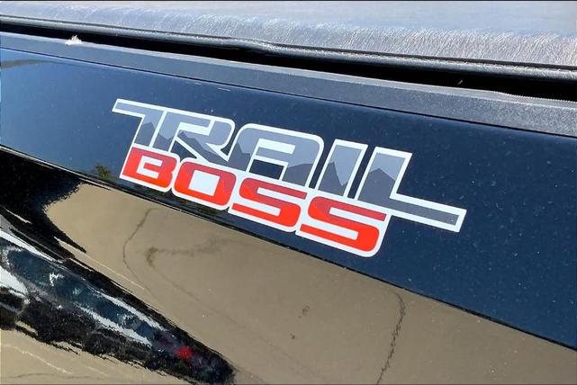 Photo of 2023 Black Chevrolet Silverado 1500