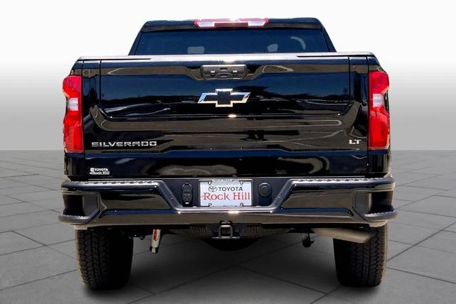 Photo of 2023 Black Chevrolet Silverado 1500