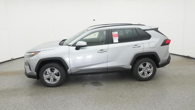 Photo of 2025 Silver Sky Metallic Toyota RAV4 Hybrid