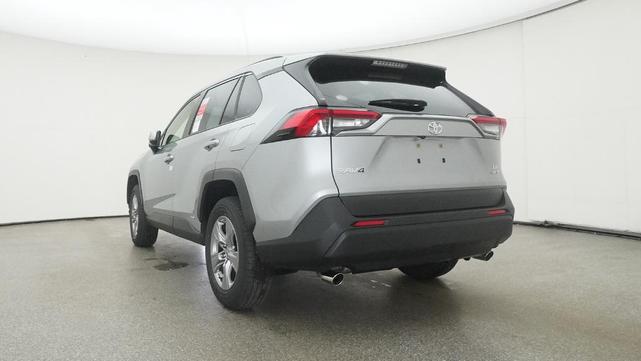 Photo of 2025 Silver Sky Metallic Toyota RAV4 Hybrid
