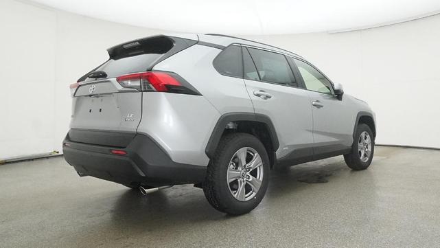 Photo of 2025 Silver Sky Metallic Toyota RAV4 Hybrid