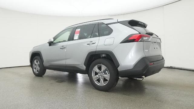 Photo of 2025 Silver Sky Metallic Toyota RAV4 Hybrid