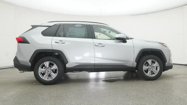 Photo of 2025 Silver Sky Metallic Toyota RAV4 Hybrid