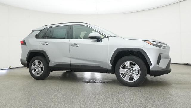 Photo of 2025 Silver Sky Metallic Toyota RAV4 Hybrid