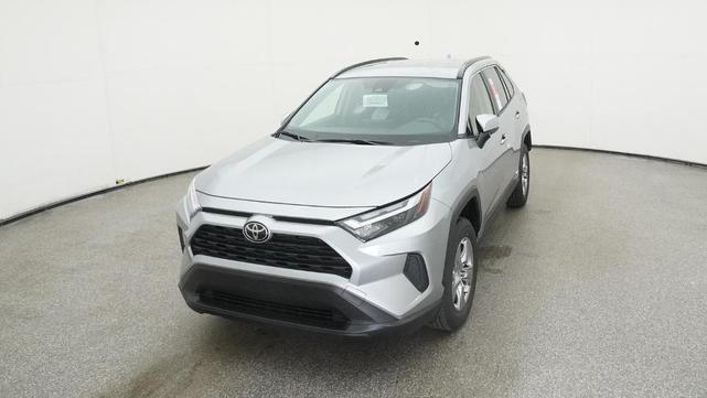 Photo of 2025 Silver Sky Metallic Toyota RAV4 Hybrid