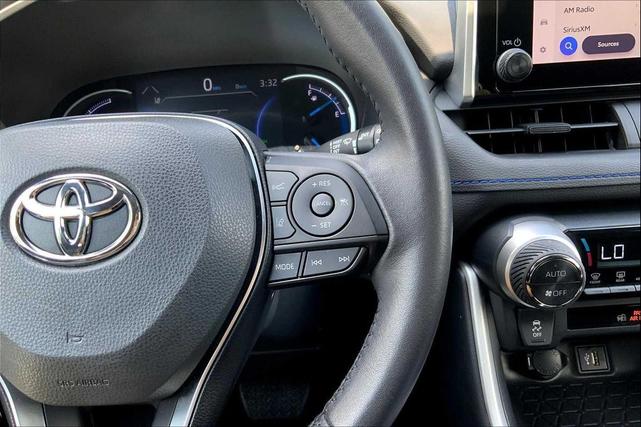 Photo of 2023 Silver Sky Metallic Toyota RAV4 Hybrid