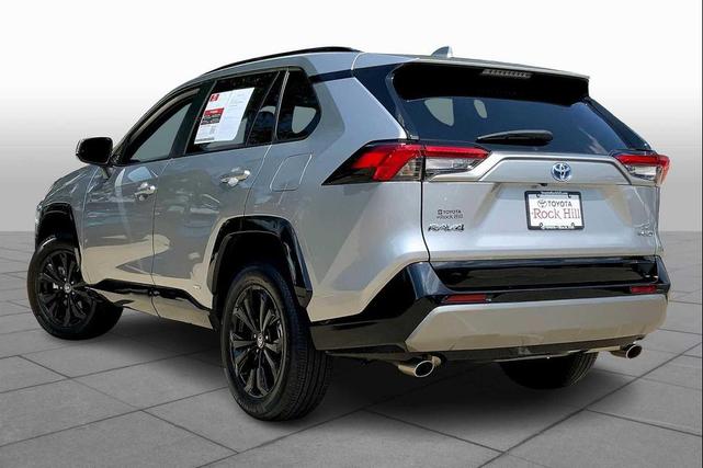 Photo of 2023 Silver Sky Metallic Toyota RAV4 Hybrid