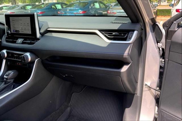 Photo of 2023 Silver Sky Metallic Toyota RAV4 Hybrid