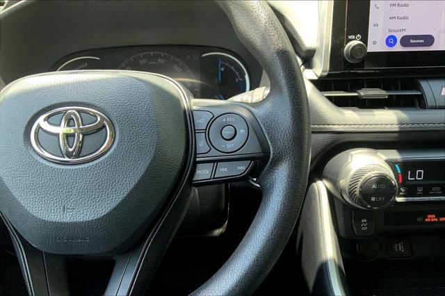 Photo of 2024 Silver Sky Metallic Toyota RAV4 Hybrid