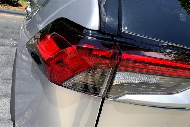 Photo of 2024 Silver Sky Metallic Toyota RAV4 Hybrid