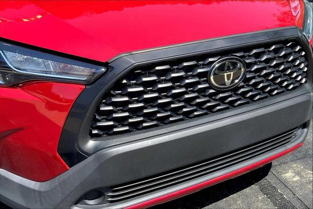 Photo of 2022 Barcelona Red Metallic Toyota Corolla Cross