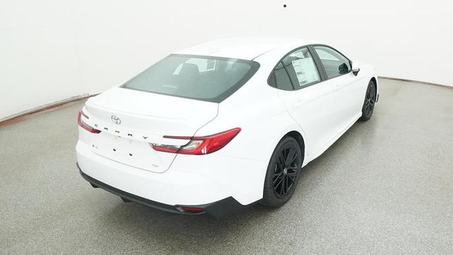 Photo of 2025 Ice Cap Toyota Camry