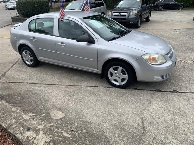 Photo of 2007 SILVER Chevrolet Cobalt