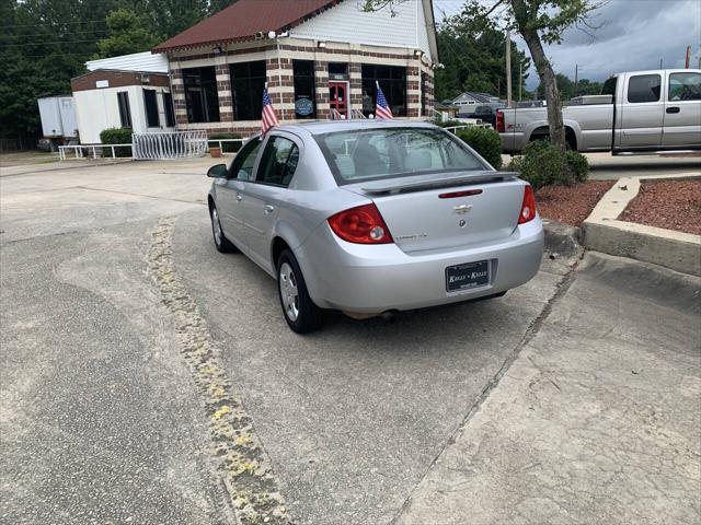Photo of 2007 SILVER Chevrolet Cobalt
