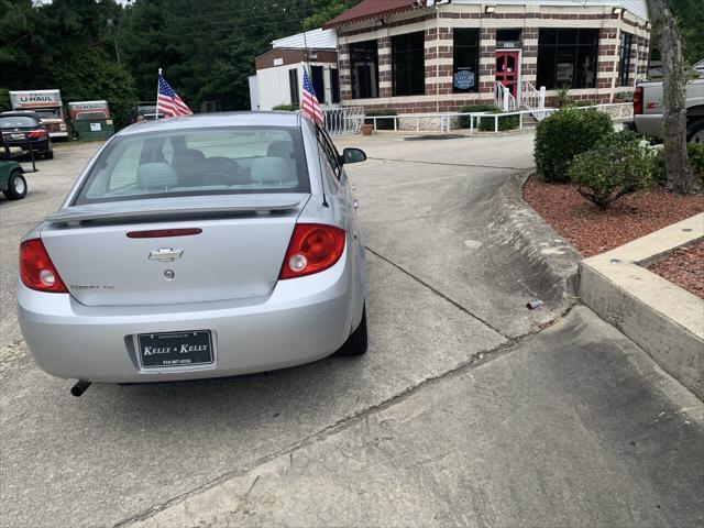 Photo of 2007 SILVER Chevrolet Cobalt