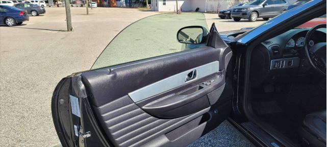 Photo of 2003 Black Ford Thunderbird