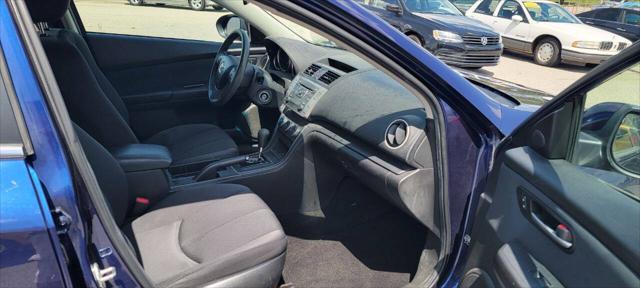 Photo of 2011 Blue Mazda Mazda6