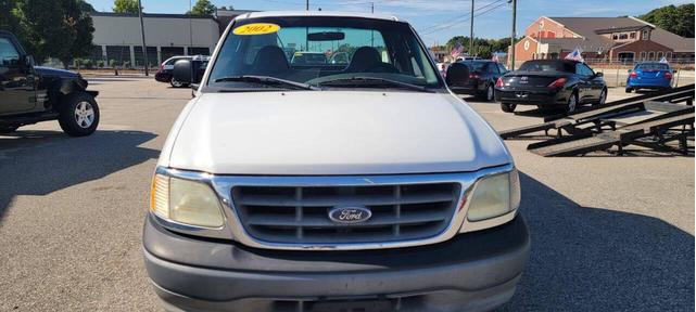 Photo of 2002 White Ford F-150