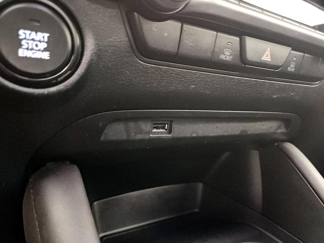 Photo of 2020 White Mazda Mazda3