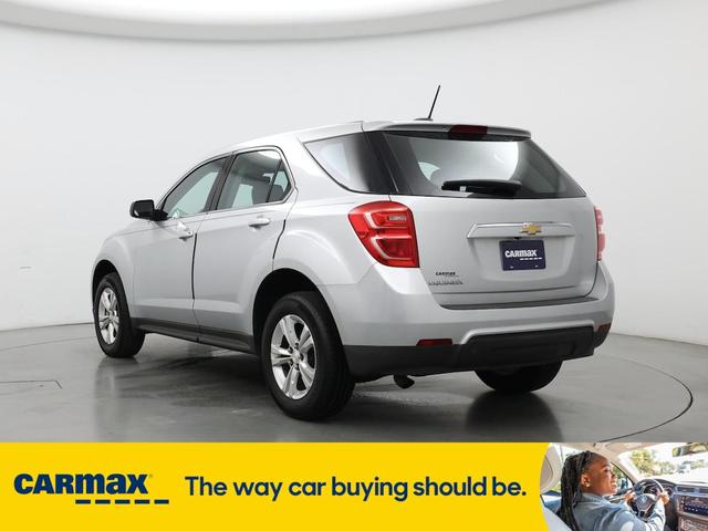 Photo of 2017 Silver Chevrolet Equinox
