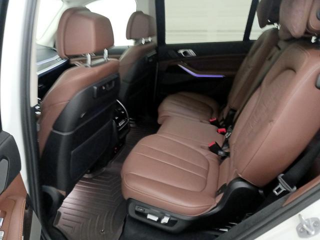 Photo of 2020 White BMW X7