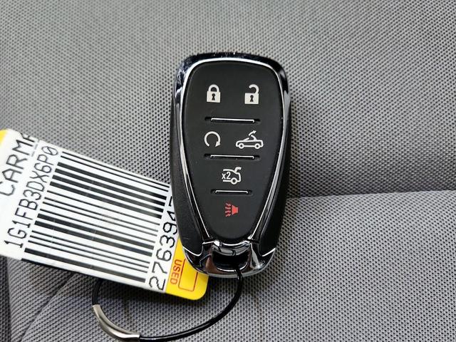 Photo of 2023 Silver Chevrolet Camaro