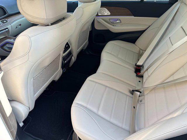 Photo of 2024 White Mercedes-Benz GLE 580