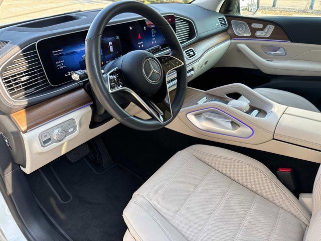 Photo of 2024 White Mercedes-Benz GLE 580
