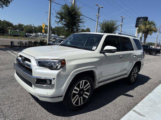 Photo of 2017 Blizzard Pearl Toyota 4Runner