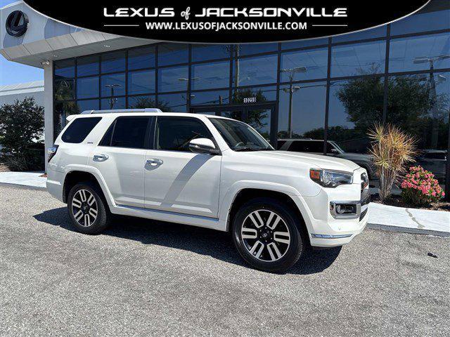 Photo of 2017 Blizzard Pearl Toyota 4Runner